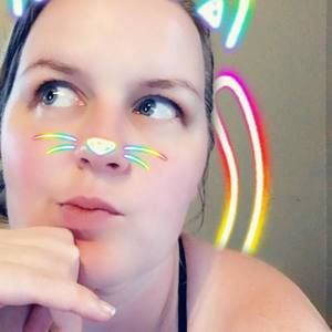 Meet your Posher, Helen